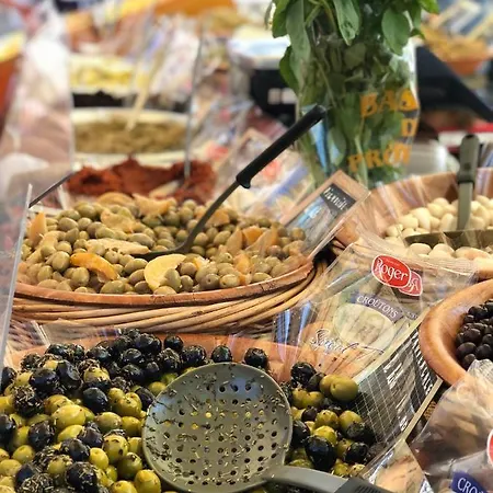 Les Cyclades Готель *