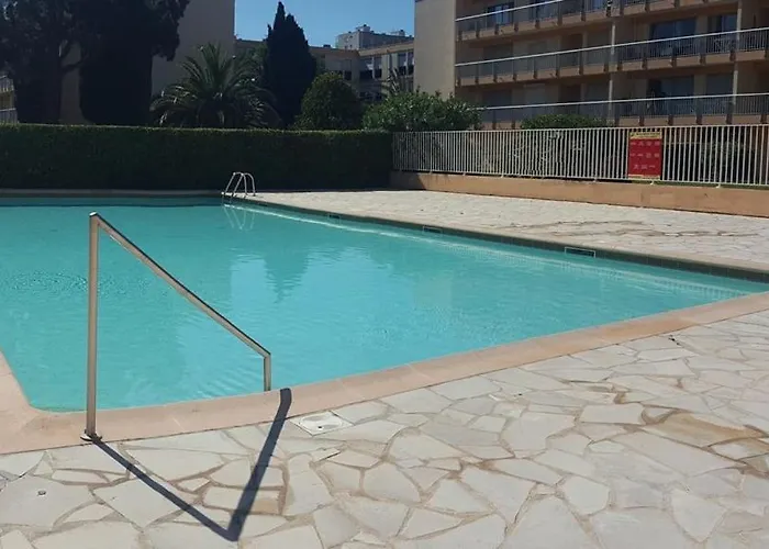 Hotell Les Cyclades *